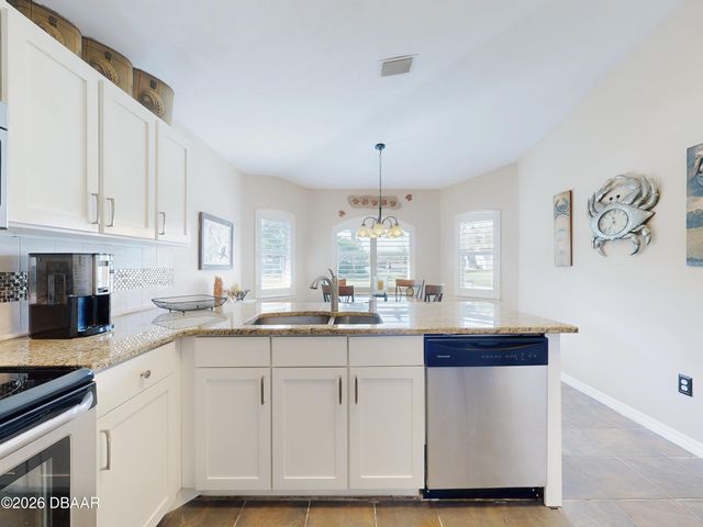 1305 Wayne Avenue, New Smyrna Beach, FL 32168