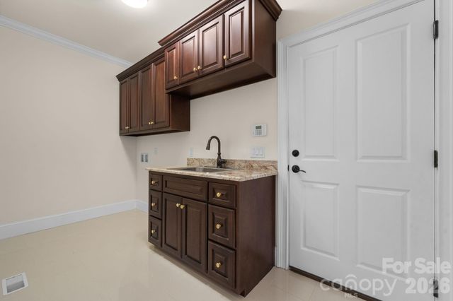 4 Royal Vista Way, Granite Falls, NC 28630