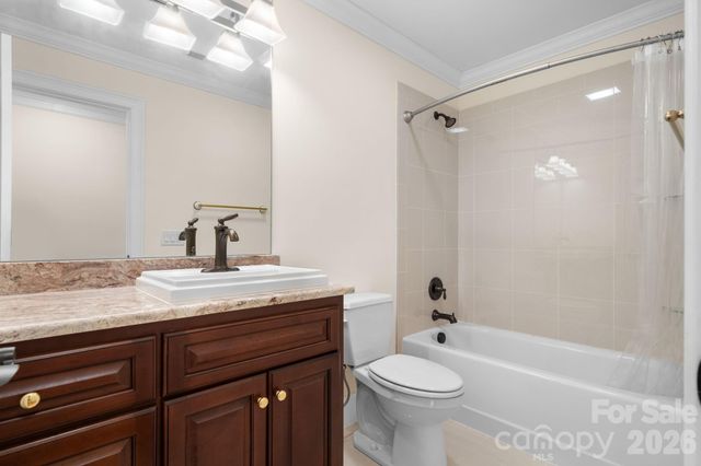 4 Royal Vista Way, Granite Falls, NC 28630