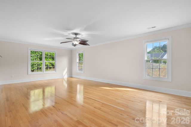 4 Royal Vista Way, Granite Falls, NC 28630