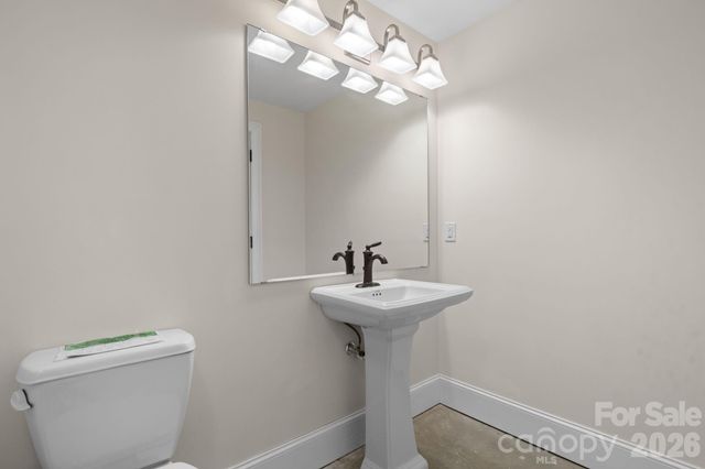 4 Royal Vista Way, Granite Falls, NC 28630