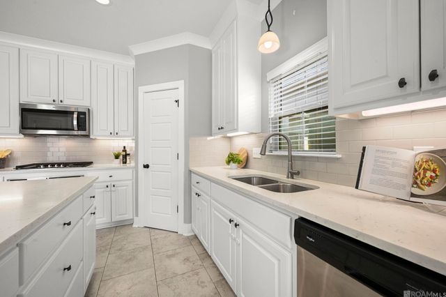527 Warbler Crossing Ave, Baton Rouge, LA 70810