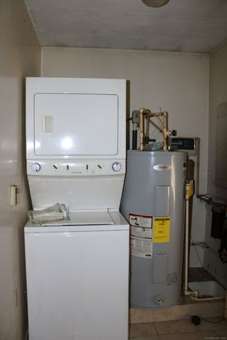 66 Stockhouse Road, Bozrah, CT 06334