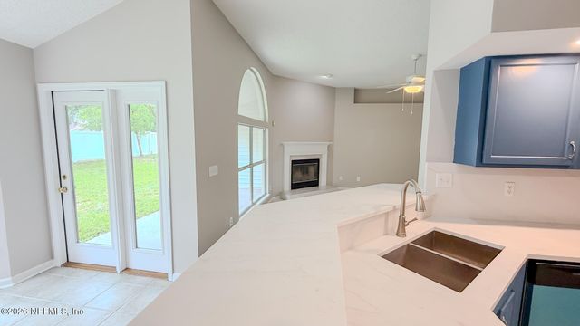 9832 OXFORD STATION Drive, Jacksonville, FL 32221