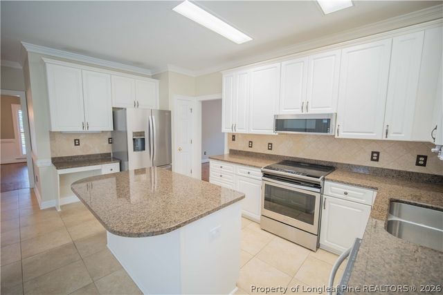 6846 Surrey Road, Fayetteville, NC 28306