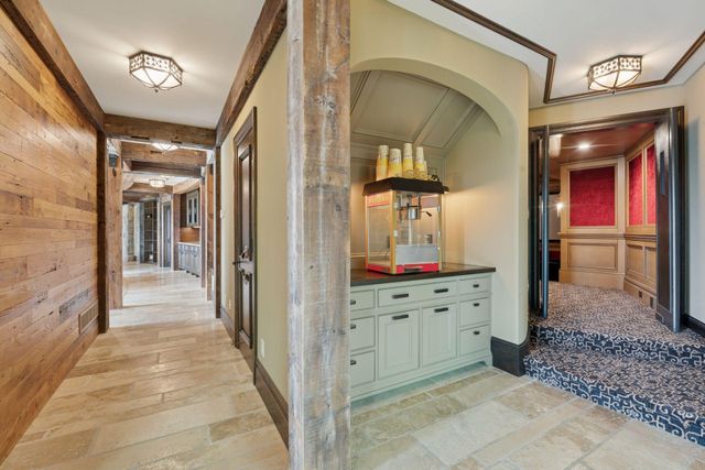 10675 Cavallo Ridge, Eden Prairie, MN 55347