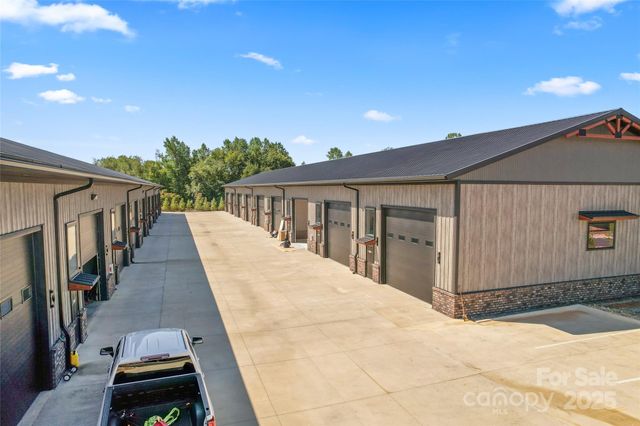 144 McCrary Road 807, Mooresville, NC 28117