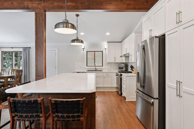 4980 Suburban Drive, Excelsior, MN 55331