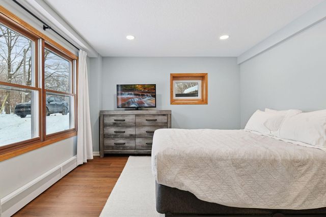 4980 Suburban Drive, Excelsior, MN 55331