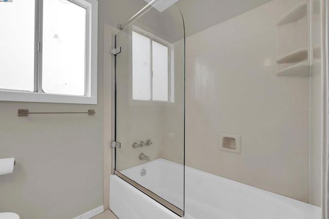 24920 Soto Rd, Hayward, CA 94544