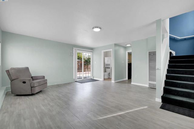 24920 Soto Rd, Hayward, CA 94544