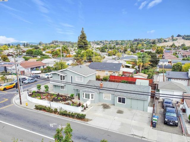 24920 Soto Rd, Hayward, CA 94544