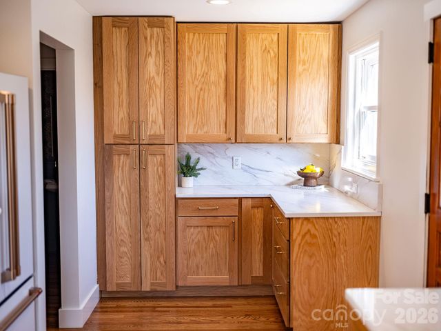 55 Cisco Road, Asheville, NC 28805