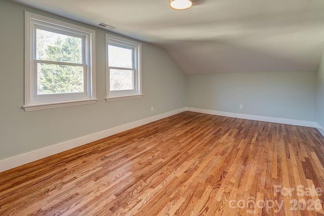 55 Cisco Road, Asheville, NC 28805