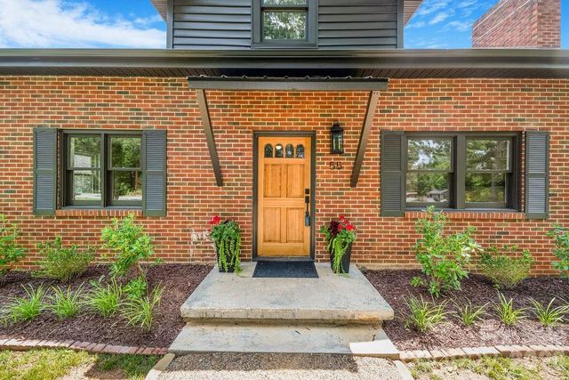 55 Cisco Road, Asheville, NC 28805