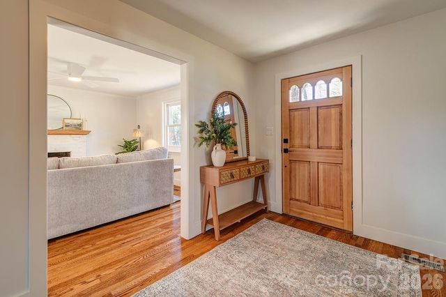 55 Cisco Road, Asheville, NC 28805