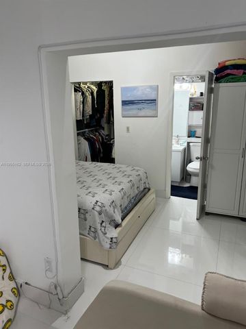 246 Poinciana Dr 504, Sunny Isles Beach, FL 33160