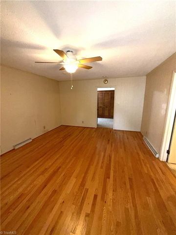 6110 Auburndale Drive, Greensboro, NC 27410