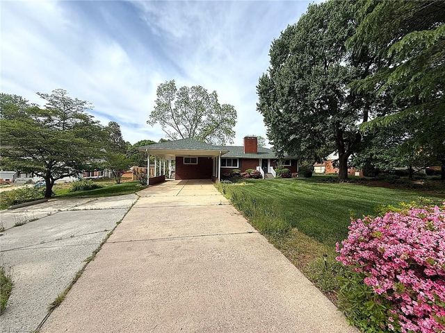 6110 Auburndale Drive, Greensboro, NC 27410