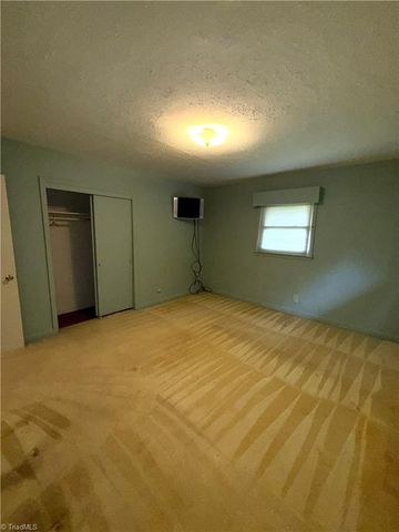 6110 Auburndale Drive, Greensboro, NC 27410