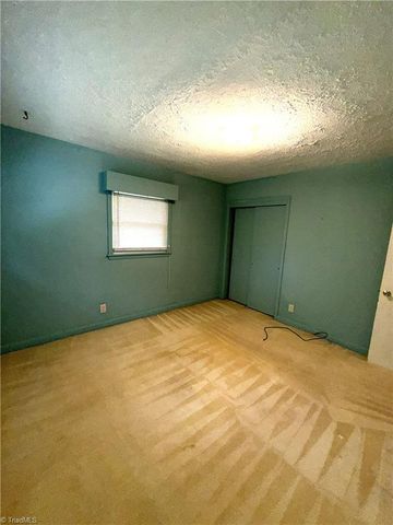 6110 Auburndale Drive, Greensboro, NC 27410
