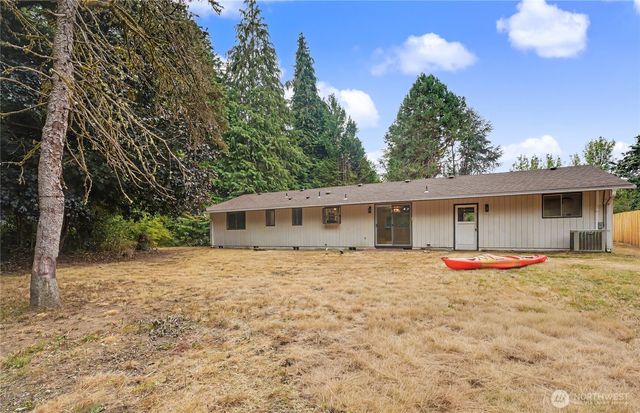 718 73rd Avenue SE, Olympia, WA 98501