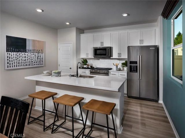 1116 Tropic Court, Redlands, CA 92374