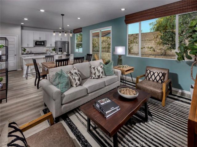 1116 Tropic Court, Redlands, CA 92374