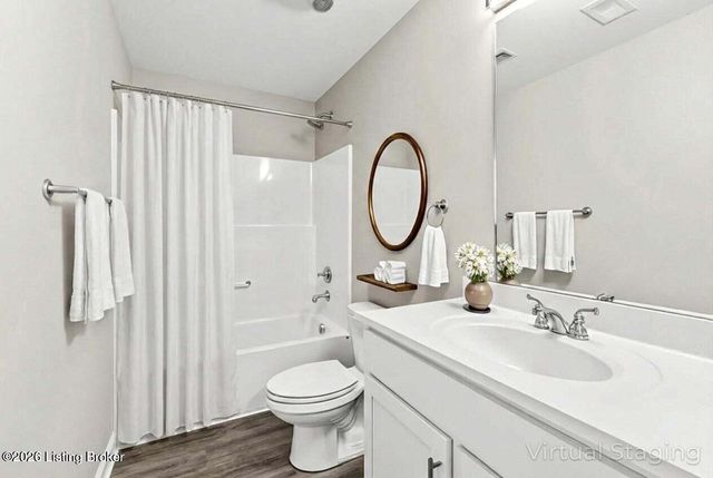 3202 Maldon Ct, Louisville, KY 40216