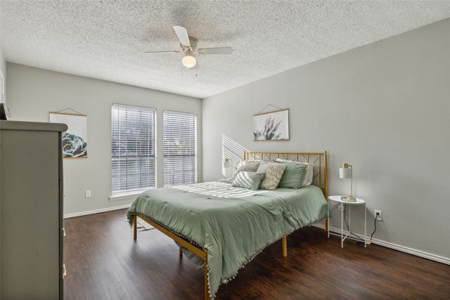 15151 Berry Trail 706, Dallas, TX 75248