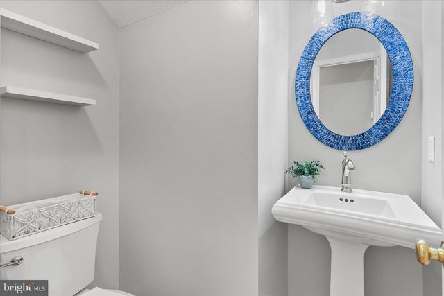 30 WILLOW OAK AVE, Ocean View, DE 19970