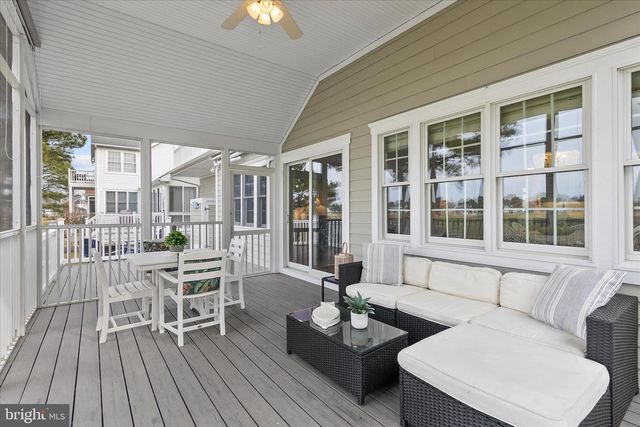 30 WILLOW OAK AVE, Ocean View, DE 19970