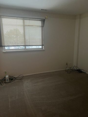 300 Park Avenue 437, Calumet City, IL 60409