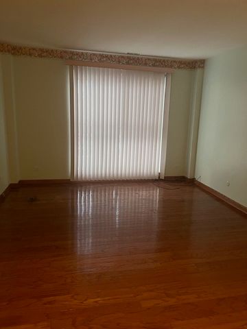 300 Park Avenue 437, Calumet City, IL 60409