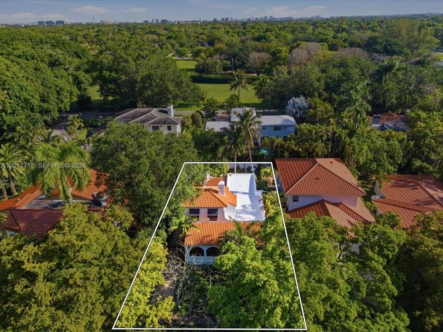 1137 Asturia Ave, Coral Gables, FL 33134