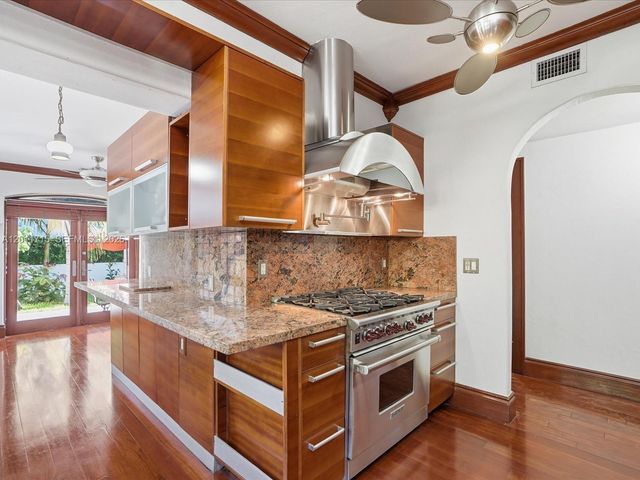 1137 Asturia Ave, Coral Gables, FL 33134