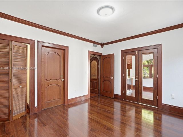 1137 Asturia Ave, Coral Gables, FL 33134