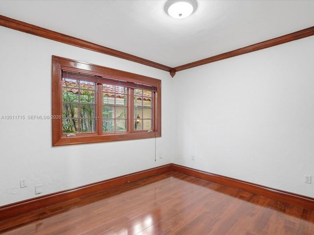 1137 Asturia Ave, Coral Gables, FL 33134