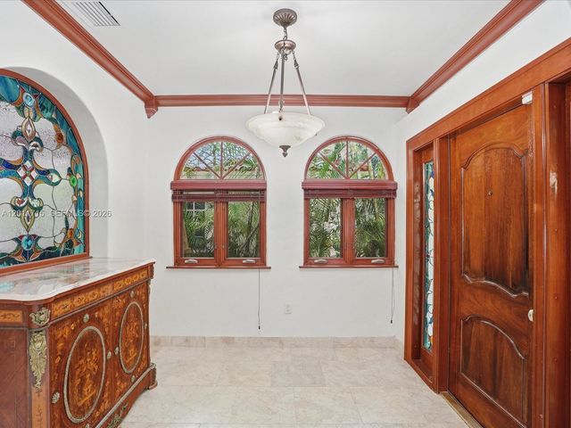 1137 Asturia Ave, Coral Gables, FL 33134