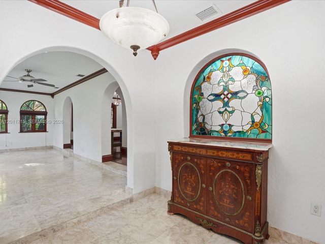 1137 Asturia Ave, Coral Gables, FL 33134