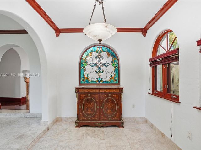 1137 Asturia Ave, Coral Gables, FL 33134