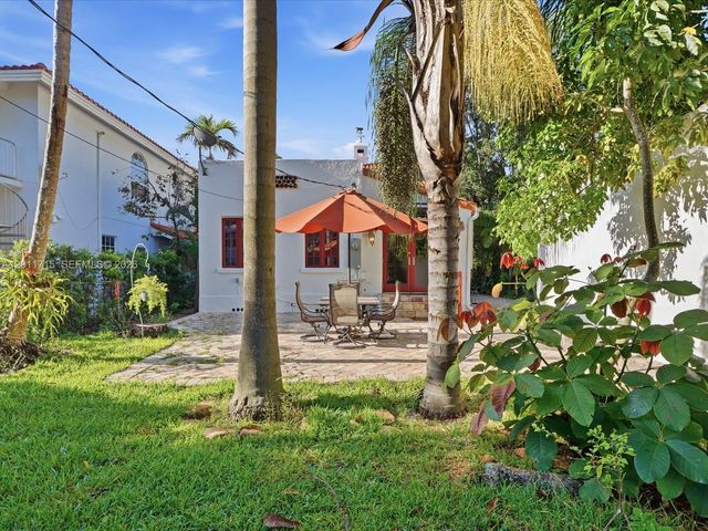 1137 Asturia Ave, Coral Gables, FL 33134