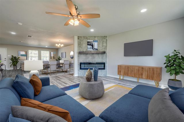 1416 Puerto Lago Drive, Little Elm, TX 75068