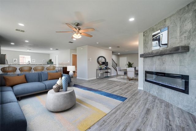 1416 Puerto Lago Drive, Little Elm, TX 75068