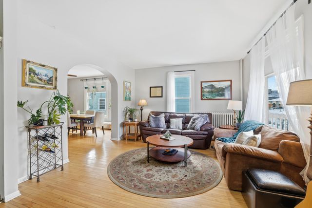 649 Madison Street NE, Minneapolis, MN 55413