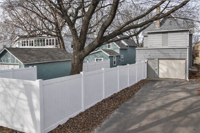 649 Madison Street NE, Minneapolis, MN 55413