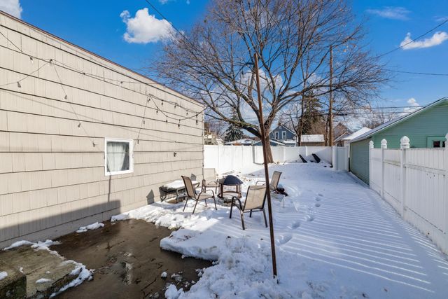 649 Madison Street NE, Minneapolis, MN 55413