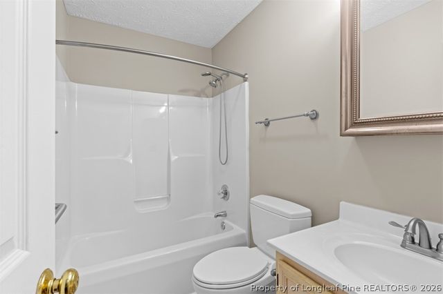 216 Fair Oaks Drive, Fayetteville, NC 28311