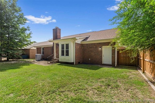 216 Fair Oaks Drive, Fayetteville, NC 28311