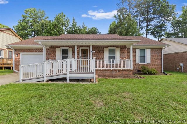 216 Fair Oaks Drive, Fayetteville, NC 28311